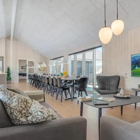 Villavilla #542 - Hostrup Strand, Limfjorden * Spottrup